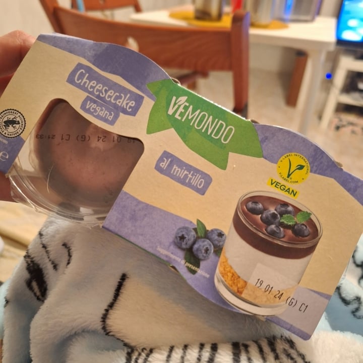 photo of Vemondo Cheesecake shared by @bessylabestia on  01 May 2024 - review