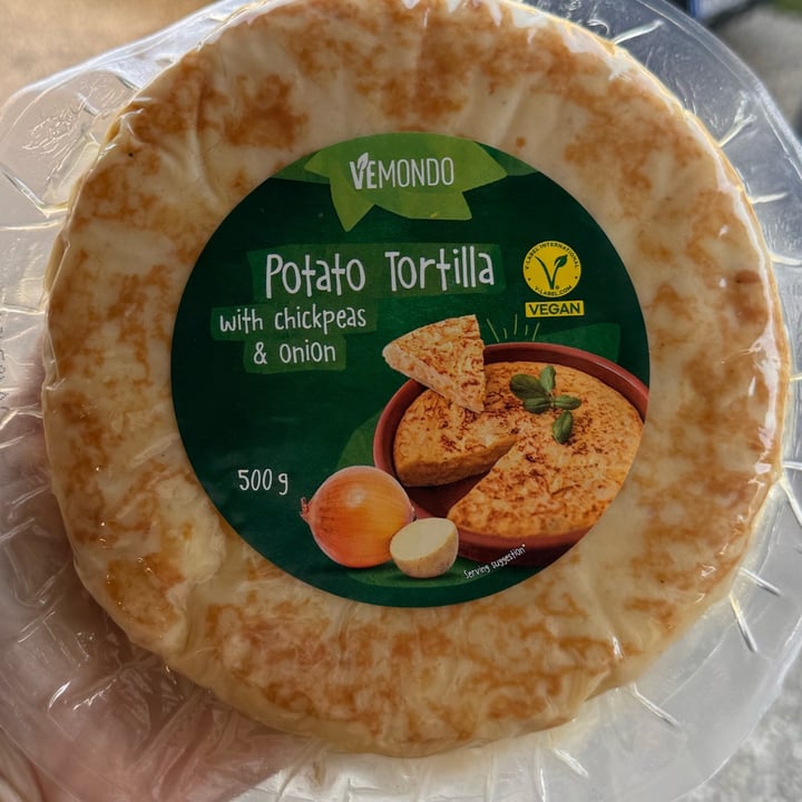 photo of Vemondo  Potato Tortilla with Chickpeas & Onion shared by @vittoriatomassini on  19 Jun 2024 - review
