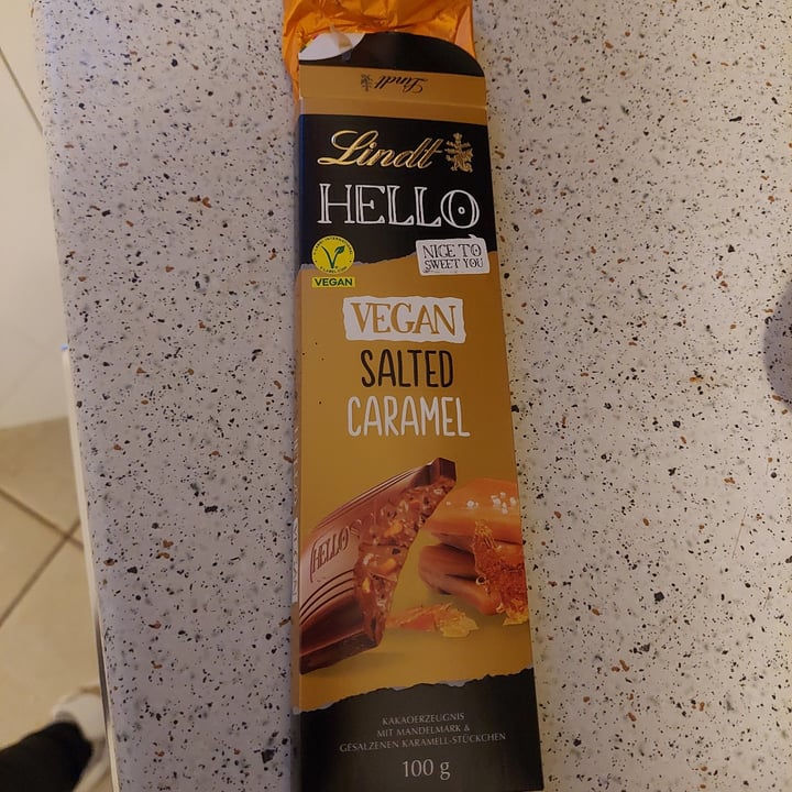 photo of Lindt Hello Vegan Salted Caramel shared by @dargina90 on  06 Mar 2024 - review