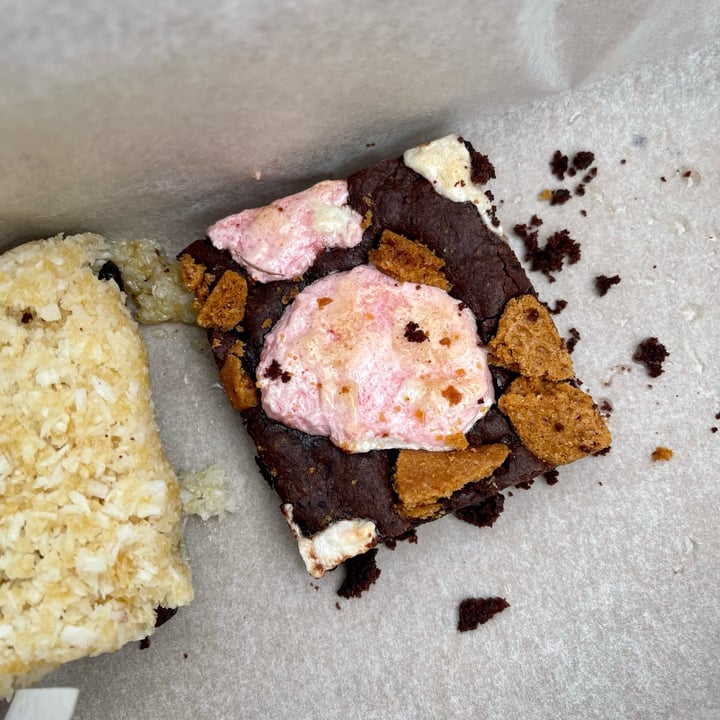 photo of Blooming Brownies S’mores shared by @jeanne-marie on  08 Mar 2024 - review