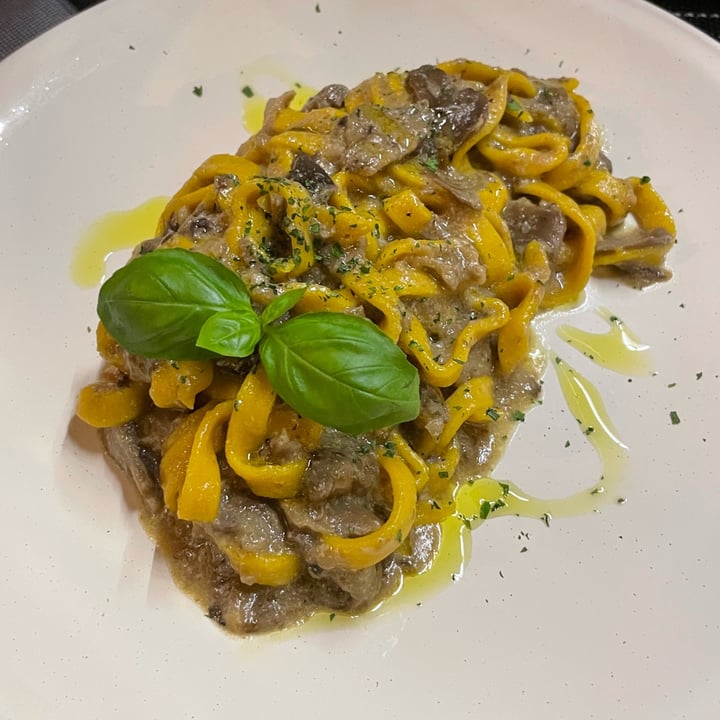 photo of Ristorante Osteria Ciriera tagliatelle alla curcuma con funghi shared by @ilariaqualcosa on  27 Aug 2023 - review