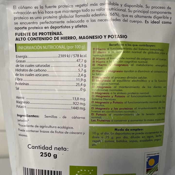 photo of Saludvida Semillas de Cáñamo peladas shared by @azabachepeluda on  05 Aug 2024 - review