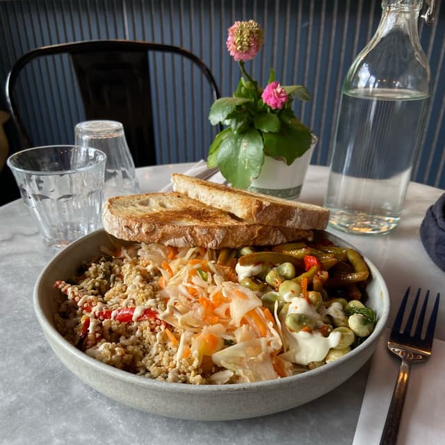 Photo of the dish “Mixed Salad Bowl”
