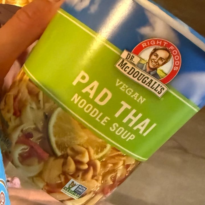 photo of Dr McDougall's  Right Foods Vegan pad Thai shared by @topacieca on  28 Sep 2025 - review