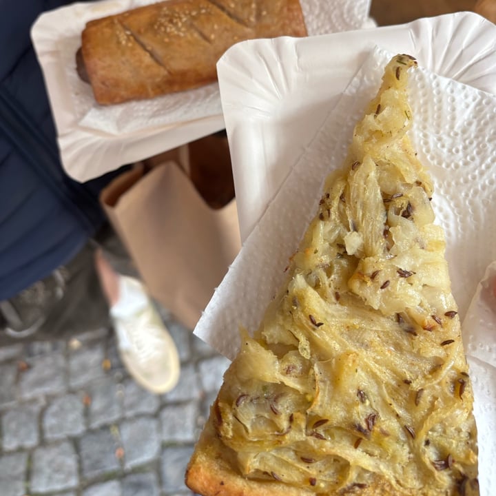 photo of Lebe gesund Torta Salata alle cipolle shared by @perlemammemucche on  13 Oct 2025 - review
