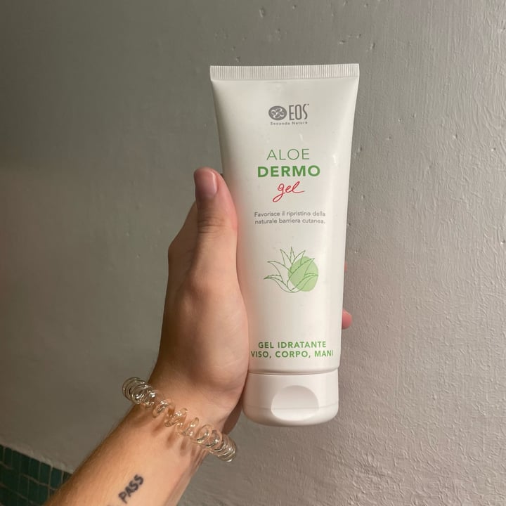 photo of Eos secondo natura Aloe Dermo Gel shared by @ludovicaaa on  16 Oct 2023 - review