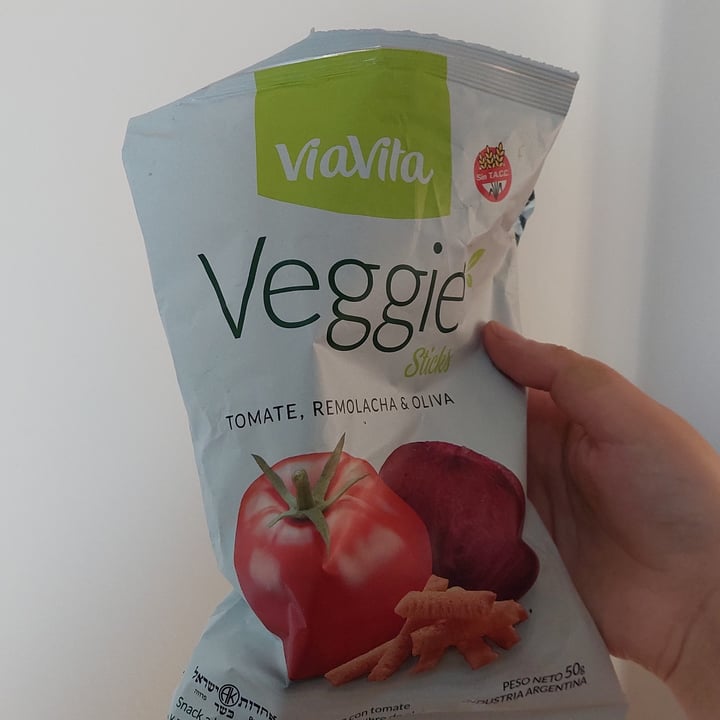 photo of ViaVita Veggie Sticks de Tomate, Remolacha & Oliva shared by @petriglianoluciana on  20 Dec 2023 - review