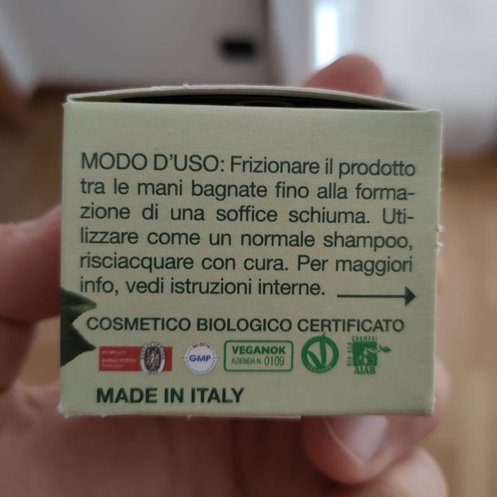 photo of PhBioGreen Shampoo Capelli Secchi shared by @andydesa on  20 Apr 2024 - review