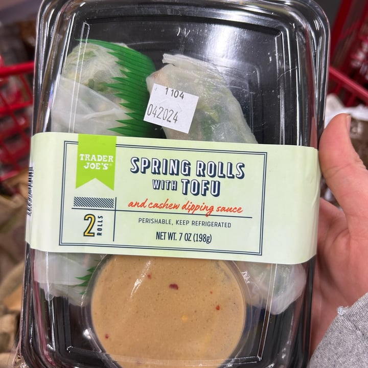 photo of Trader Joe's spring rolls with tofu shared by @samanthab3 on  16 Apr 2024 - review