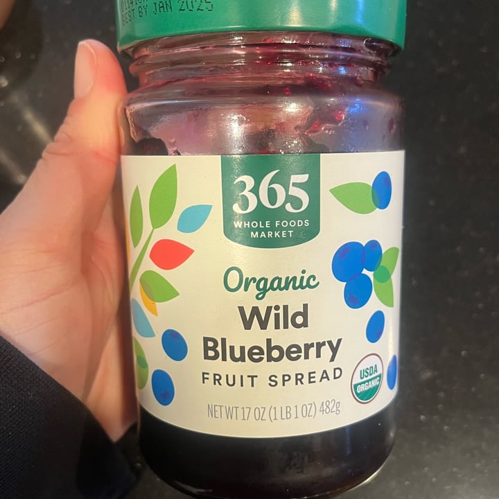 photo of 365 Whole Foods Market Organic Wild Blueberry Fruit Spread shared by @petramodirari on  01 May 2024 - review