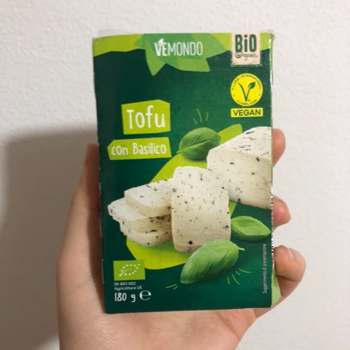 photo of Vemondo tofu con basilico shared by @mari99 on  10 Jan 2024 - review