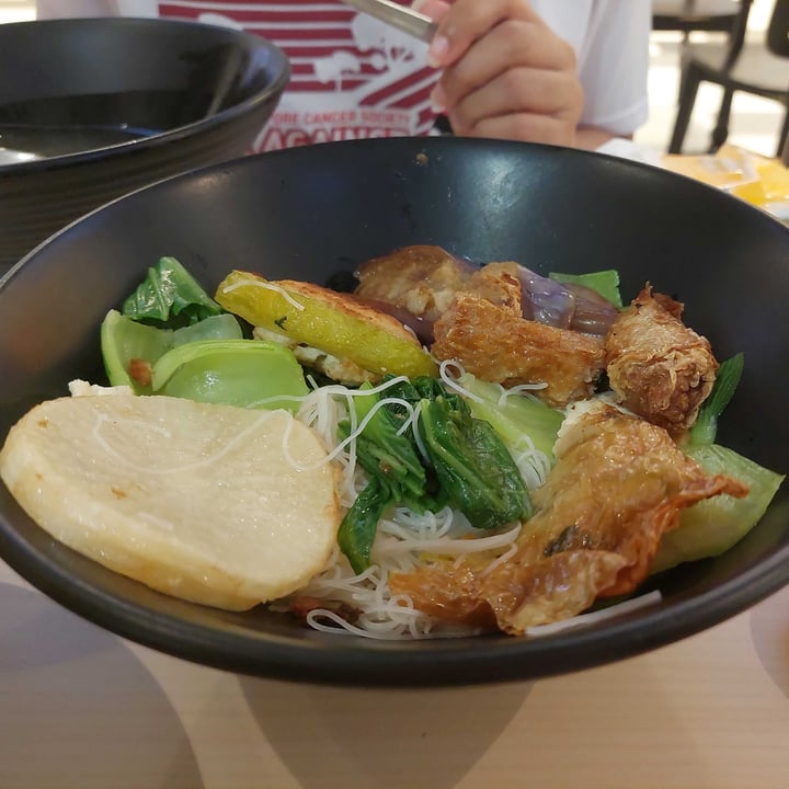 photo of Veggie House & Max See Yong Tau Foo shared by @vindominousrex on  08 Jun 2025 - review