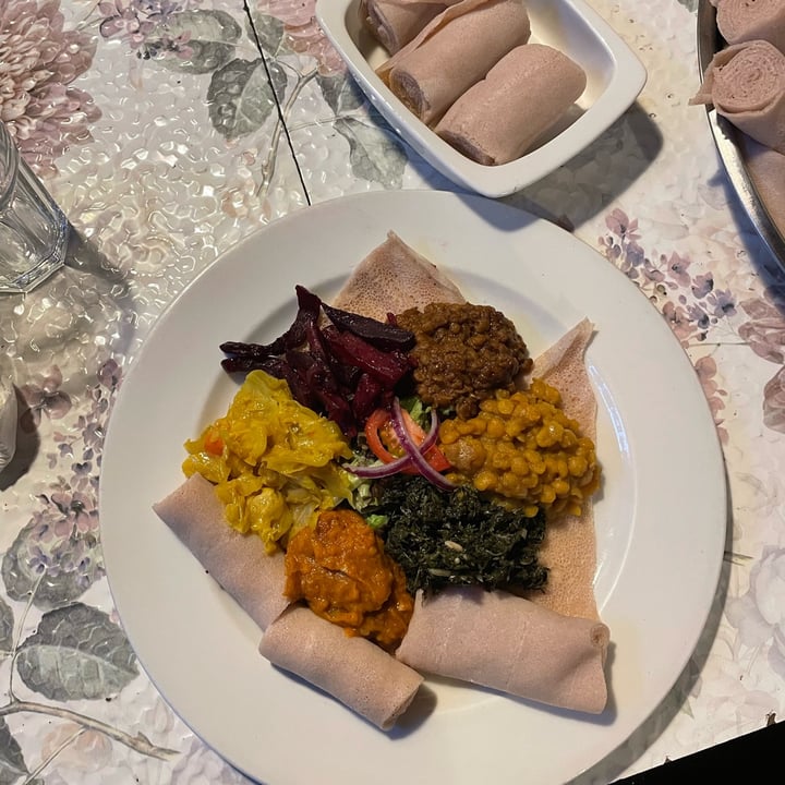 photo of Timbuktu cafe Vegan Platter shared by @saigepeters on  28 Sep 2023 - review