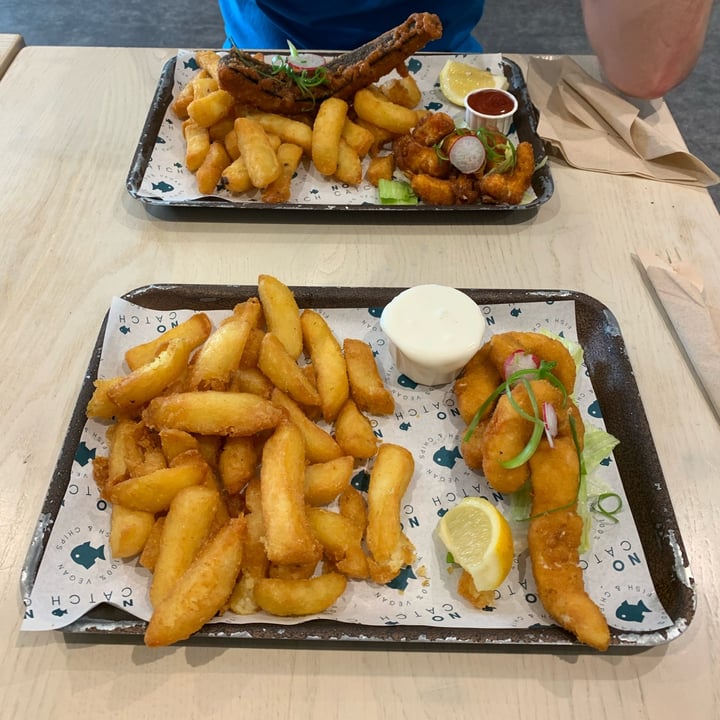 photo of No Catch Triple cooked skin on chips shared by @beckyallott on  18 Sep 2023 - review
