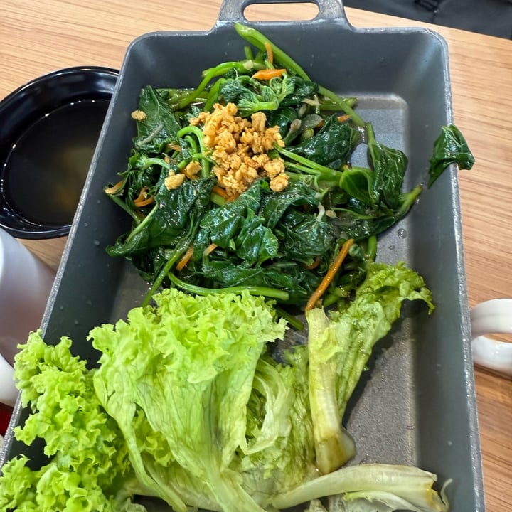 photo of Red Apple Veggie Café 清炒番薯叶 shared by @ginger-t on  08 Oct 2025 - review