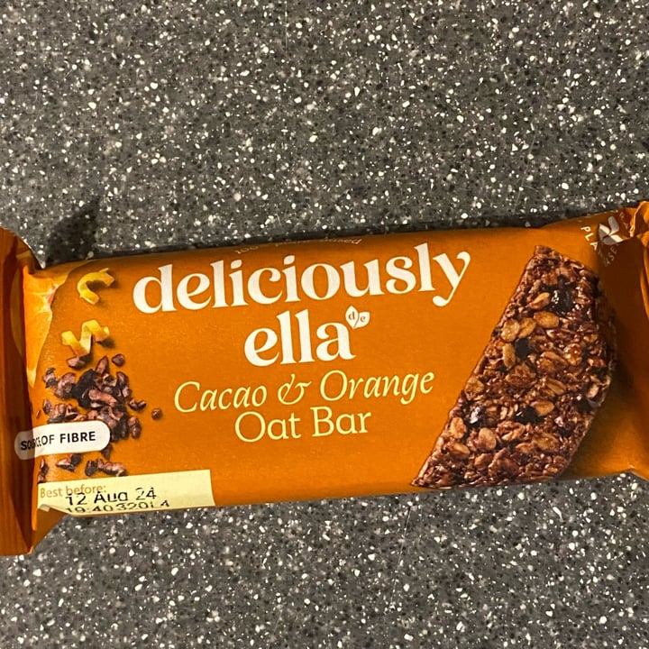 photo of Deliciously Ella Cacao & Orange Oat Bars shared by @iluvanimals on  22 Jan 2024 - review