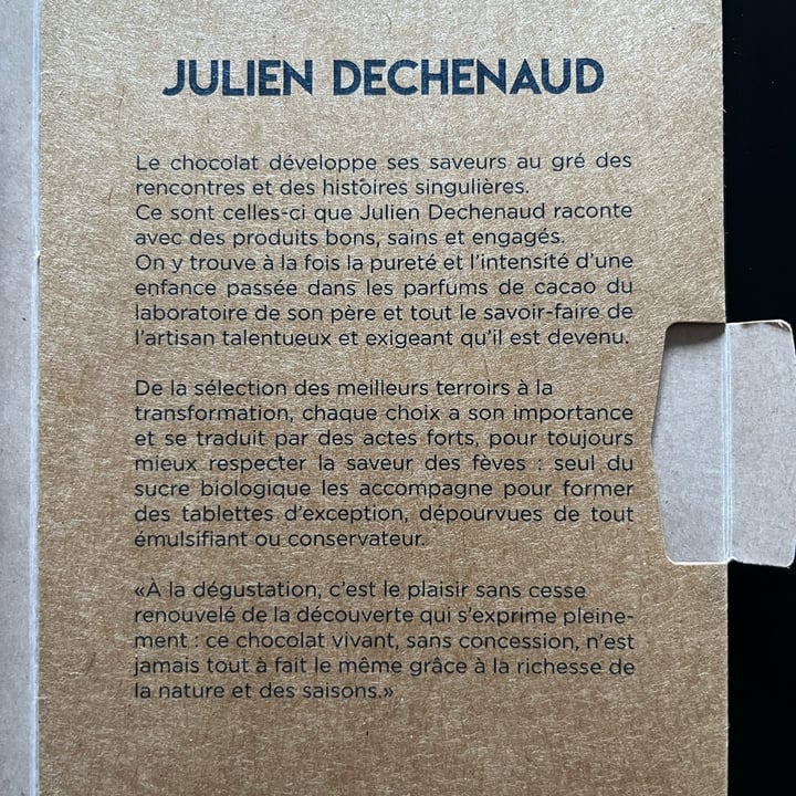 photo of Julien Dechenaud Chocolatier Pistachio Dark Chocolate shared by @vegphilosopher on  18 Mar 2024 - review