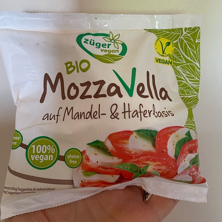 photo of Züger vegan MozzaVella shared by @elciu on  12 May 2024 - review