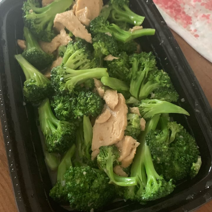 photo of Vegan Glory American Broccoli shared by @roserose on  07 May 2024 - review