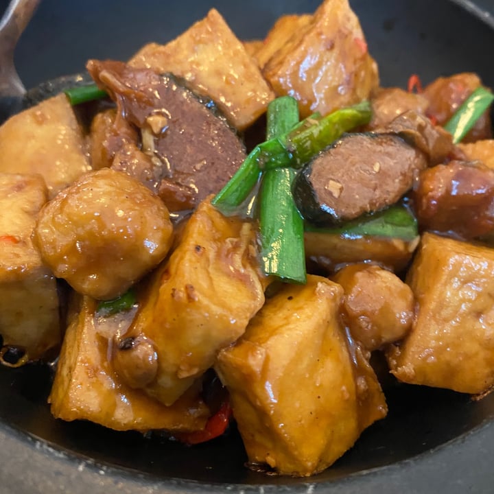 photo of Clover Plant Based Kitchen and Bar Claypot Tofu with Plant-Based Chicken Chunks & Salted Fish shared by @brandon on  24 Sep 2023 - review