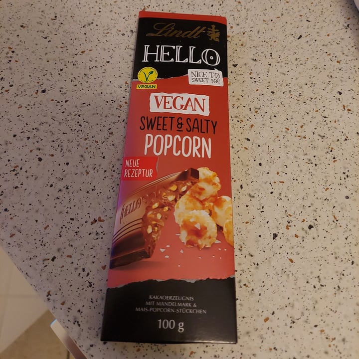 photo of Lindt Hello Sweet and Salty Popcorn shared by @dargina90 on  06 Mar 2024 - review