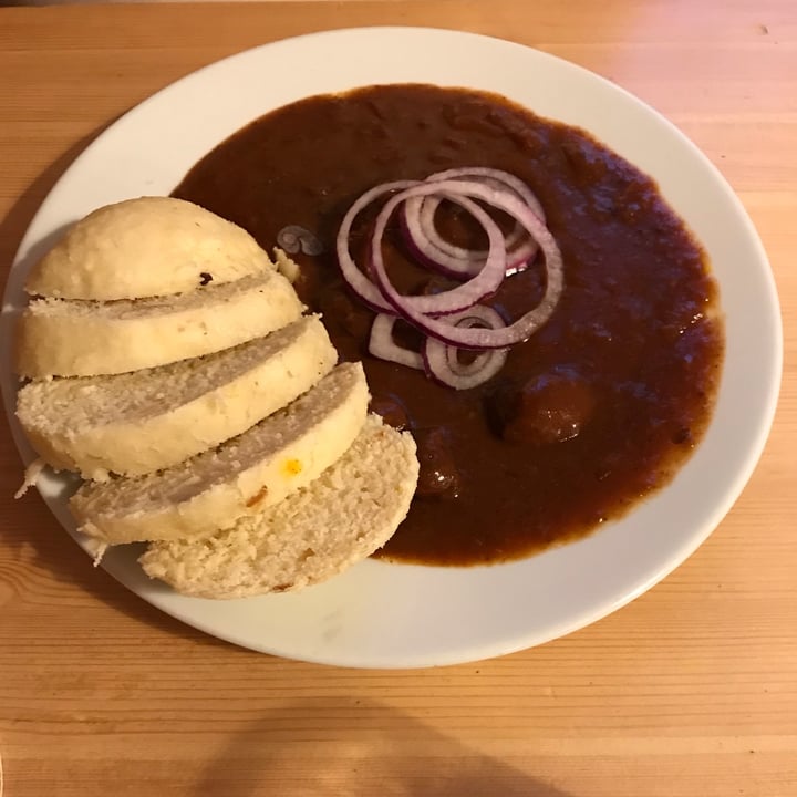 photo of Sociální bistro Střecha Beer Goulash With Dumplings shared by @scottye on  25 Sep 2023 - review
