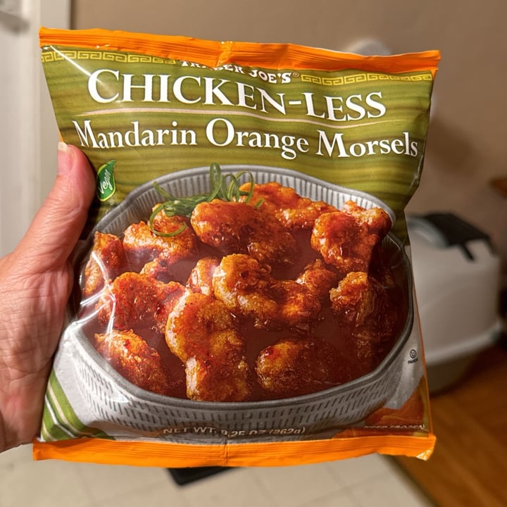 photo of Trader Joe's Chicken-less Mandarin Orange Morsels shared by @helke on  05 Mar 2024 - review