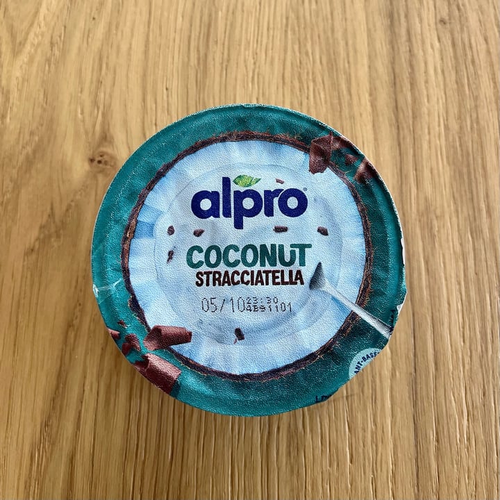 photo of Alpro Absolutely Coconut STRACCIATELLA shared by @ales5andra on  14 Sep 2023 - review