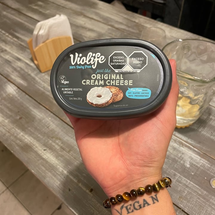 photo of Violife "queso" para untar shared by @esavignon on  19 Apr 2025 - review