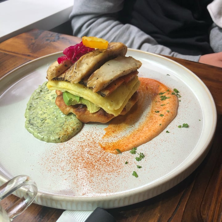 photo of AM Cafe The Rogue waffle shared by @bessiebean on  03 Aug 2025 - review
