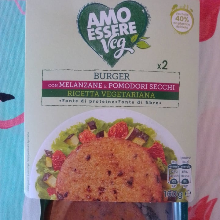 photo of Amo Essere Veg burger con melanzane e pomodori secchi shared by @robertaboschi on  25 May 2024 - review
