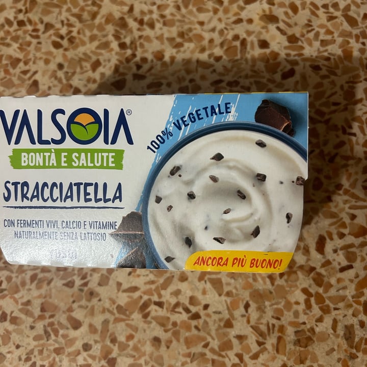 photo of Valsoia yogurt stracciatella shared by @federego77 on  26 Apr 2024 - review