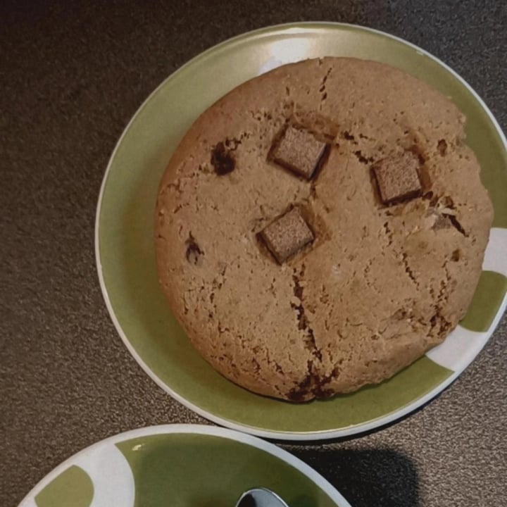 photo of Nora book & coffee Cookie con gocce di cioccolato shared by @sonounwaffle on  08 Oct 2023 - review