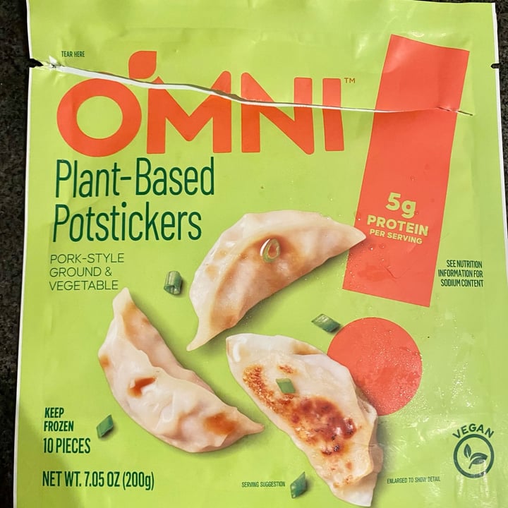 photo of OmniFoods Plant-Based Potstickers shared by @sandrews on  21 Nov 2023 - review