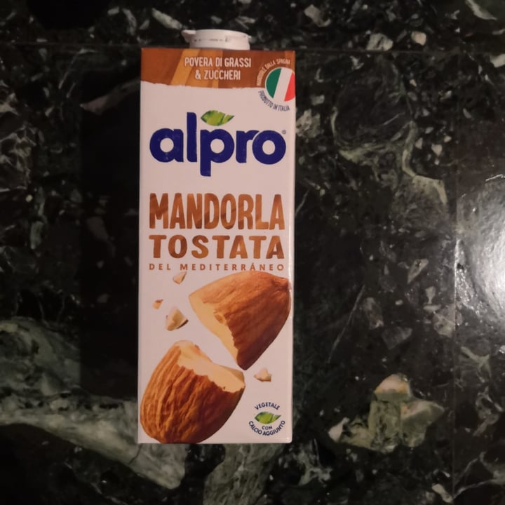 photo of Alpro mandorla tostata shared by @botanicflora on  24 Mar 2024 - review