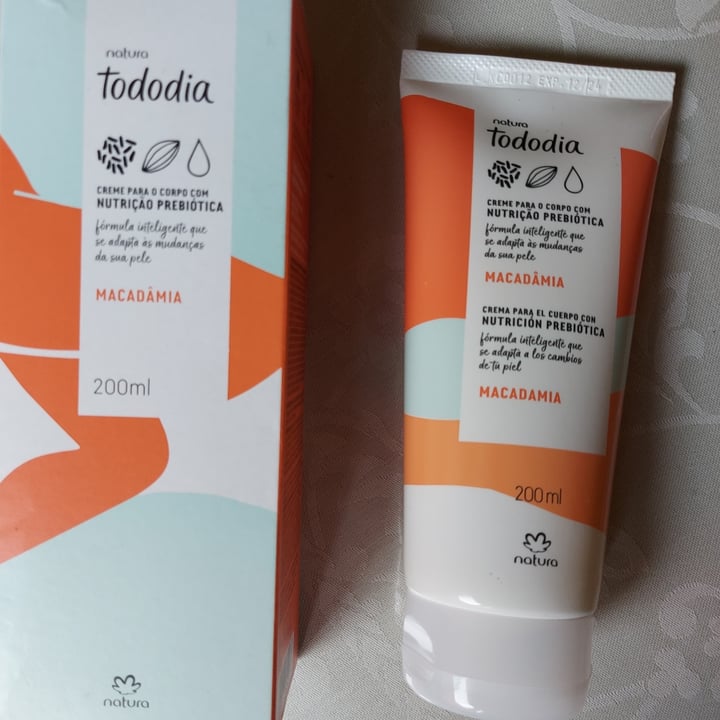 photo of Natura Creme Para O Corpo Macadâmia shared by @patriciamorais on  01 Nov 2023 - review