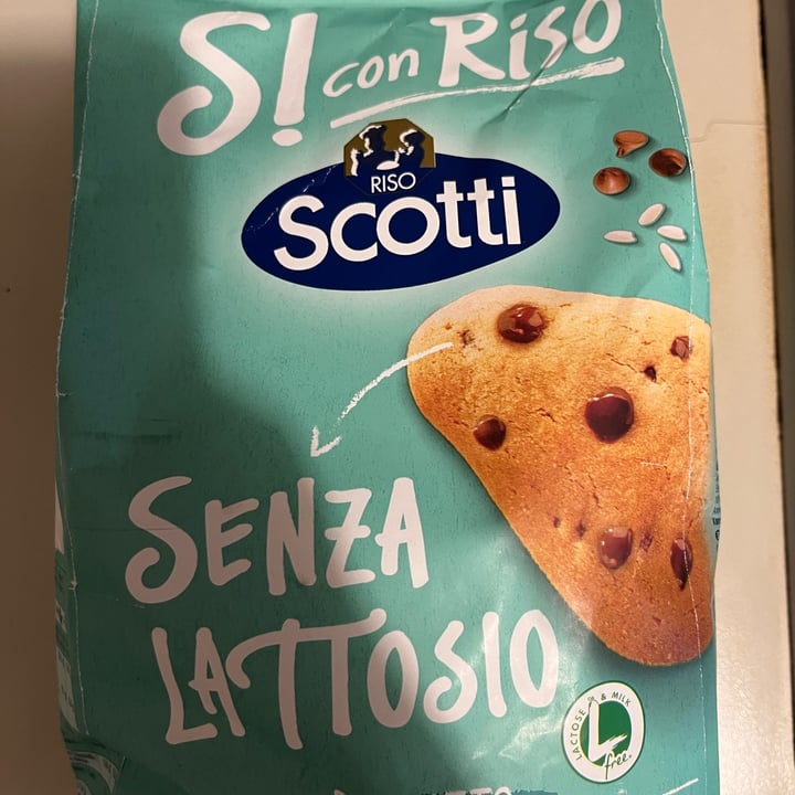 photo of Riso Scotti biscotti con gocce di cioccolato shared by @merlino93 on  06 Sep 2023 - review