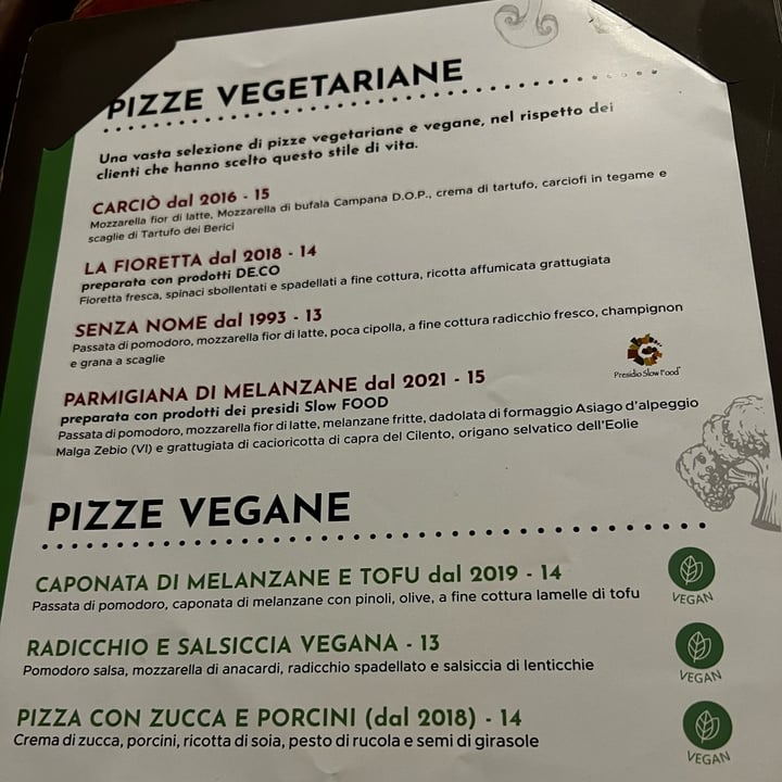 photo of Pizzeria San Martin Radicchio e Salsiccia Vegana shared by @ladoc82 on  16 Sep 2023 - review