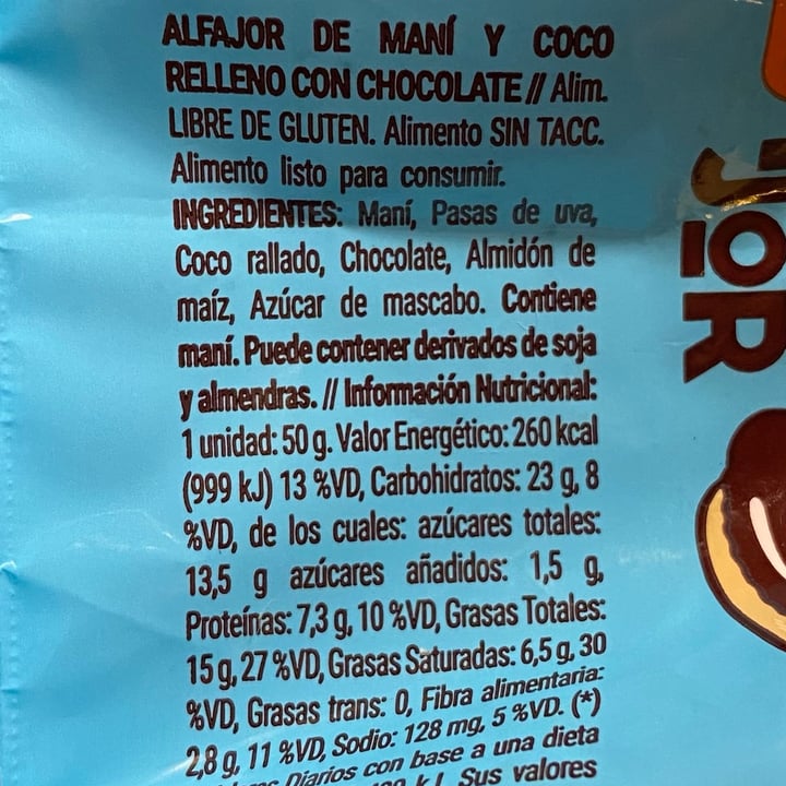 photo of Nutri Raw Alfajor de mani y coco relleno con chocolate shared by @lilanovel on  03 Oct 2023 - review