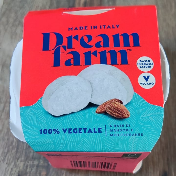 photo of Dream Farm Alternativa vegetale alla mozzarella shared by @elyely on  21 Aug 2023 - review