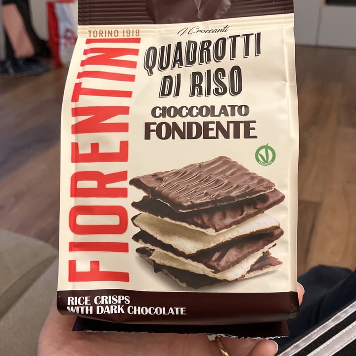 photo of Fiorentini Quadrotti di riso al cioccolato fondente shared by @julem on  03 Apr 2024 - review