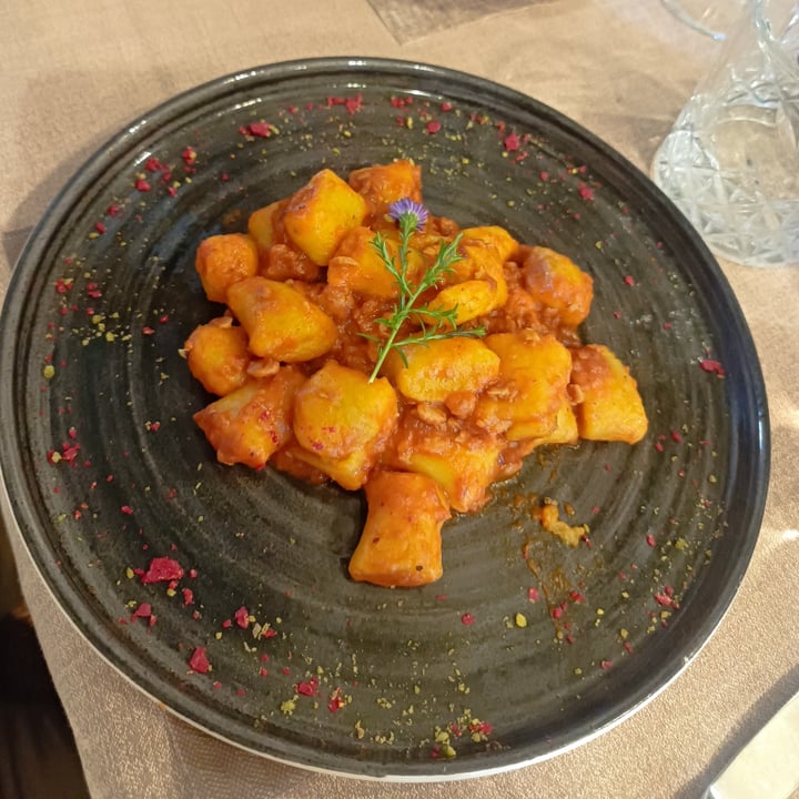 photo of Al Bivio degli Artisti Gnocchi Con Ragú Di Nocciole shared by @mixxy on  17 Sep 2023 - review