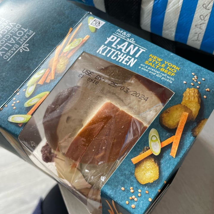 photo of Plant Kitchen (M&S) New York Style No Salt-Beef shared by @hayley83 on  24 Mar 2024 - review