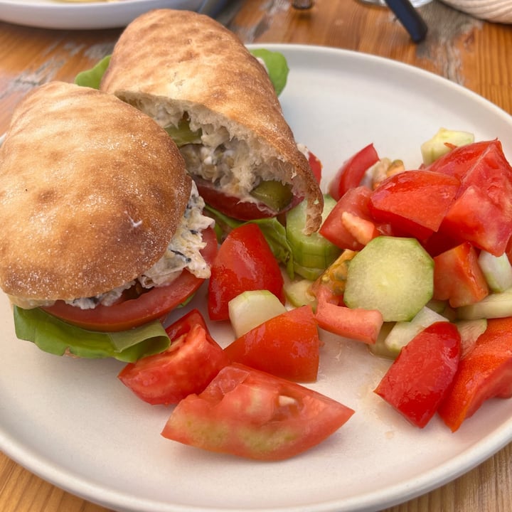 photo of T-Veg Vuna Sandwich shared by @madeline39 on  19 Sep 2024 - review