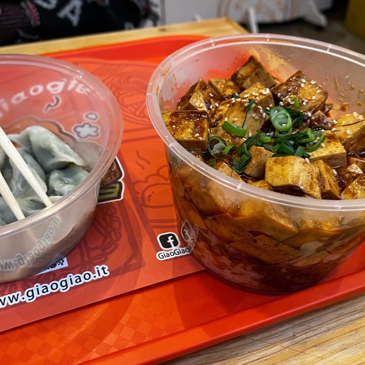 photo of GiaoGiao riso con mapo tofu shared by @agaiarept on  06 Mar 2025 - review
