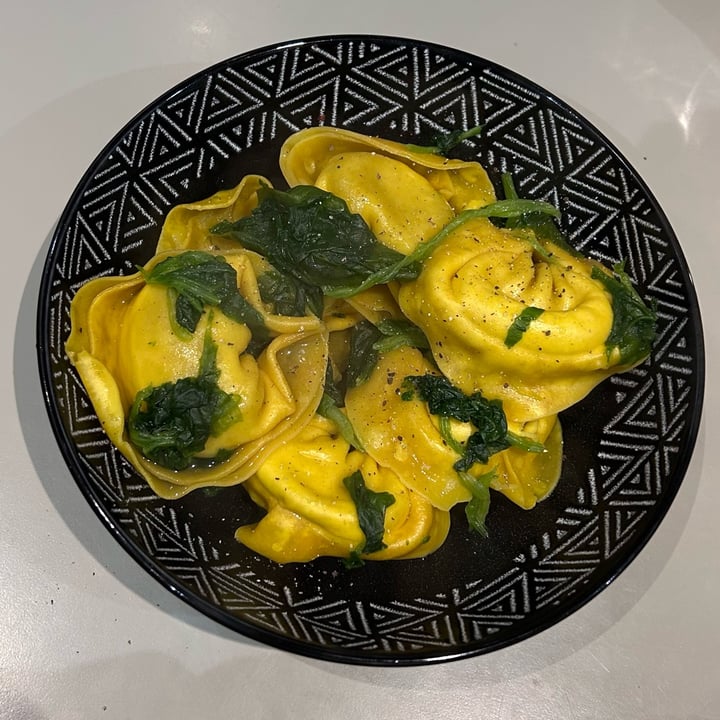 photo of Meatless Farm Chicken & Bacon Style Tortelloni shared by @esmehart on  03 Nov 2023 - review