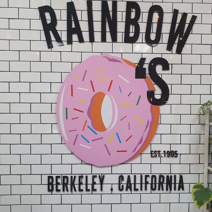 photo of Rainbow Donuts Vegan Plain Donut shared by @paniwilson on  20 Oct 2024 - review