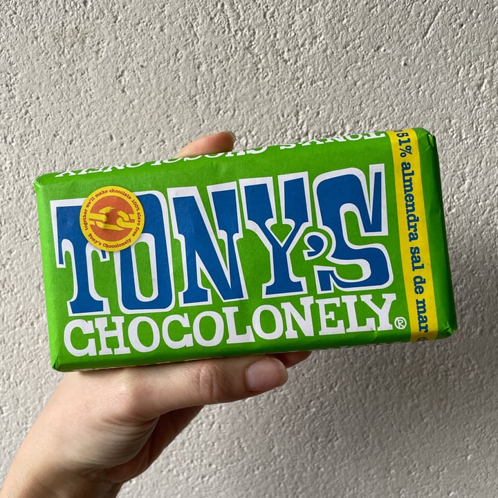 photo of Tony’s Chocolonely Dark Almond Sea Salt 51% shared by @pauladelriver on  25 Mar 2024 - review