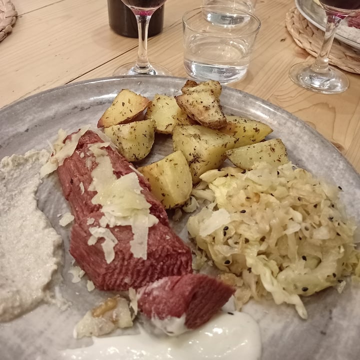 photo of ...IDEM CON PATATE Tagliata Di Carne Stampata 3D shared by @roby71 on  25 Jan 2024 - review