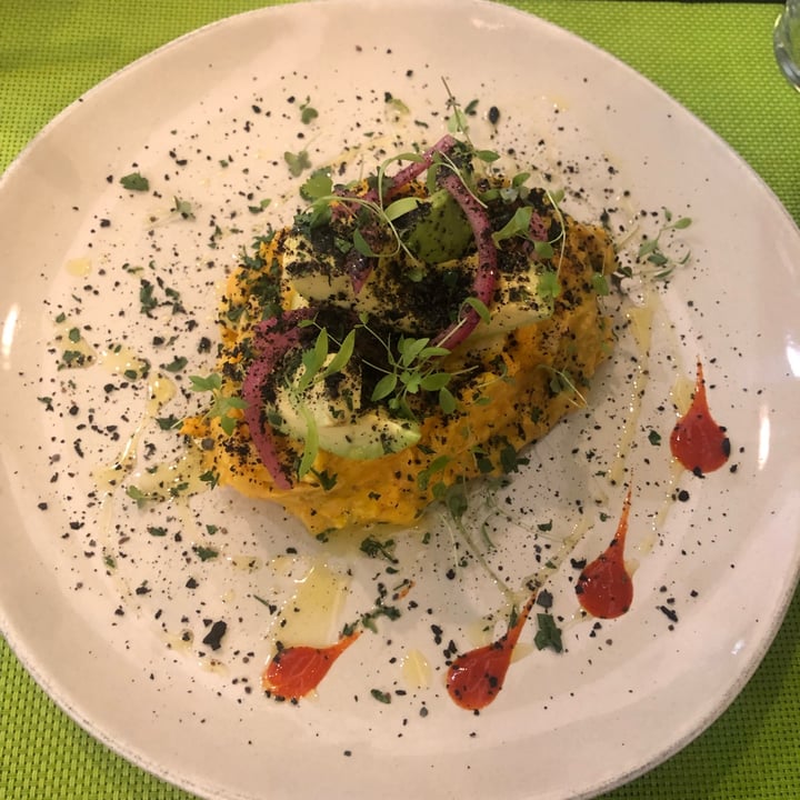 photo of Plantae Gastrobar ensaladilla De Palta Y Batata shared by @toboo420 on  25 Aug 2023 - review